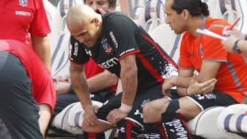 Humberto Suazo es uno de los que ha sufrido complicaciones musculares.