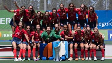 El Complutense es campe車n de Liga por tercera vez