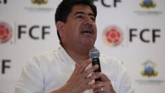 Oficial: Luis Bedoya renuncia a la presidencia de la FCF