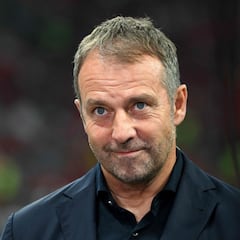 When will Hansi Flick be presented as Barcelona coach and how long will his contract be?