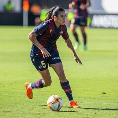 Antonia Silva: “Aspiramos a la parte alta de la tabla”