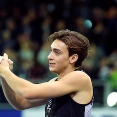 Duplantis se eleva a 6,01 con tres intentos de récord mundial