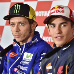 “El 80% de los españoles nos abucheaban a Márquez y a mí porque eran rossistas”