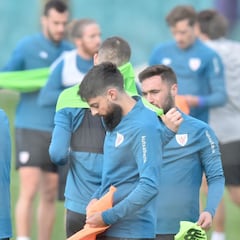 El once del Athletic con Núñez, Villalibre y la alternancia de pivotes