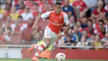 Alexis se estrena en la goleada del Arsenal ante el Benfica