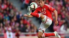 Gaitán: "Tengo contrato con el Benfica y voy a continuar"