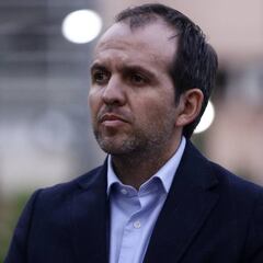 Lucena: "No hay para salarios pero sí para pagar exámenes"