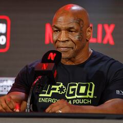 Mike Tyson sufre problema médico durante un vuelo de Miami a Los Ángeles