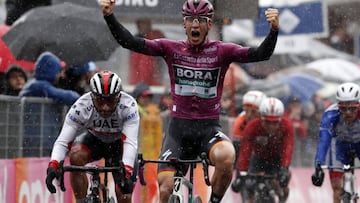 15/05/19 GIRO DE ITALIA
ETAPA 5 FRASCATI a TERRACINA
LLEGADA
PASCAL ACKERMANN GANADOR ETAPA