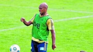 <b>PIEZA CLAVE. </b>El Villarreal acusará la baja del hispano-brasileño.