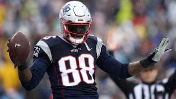 Martellus Bennett firma por los Green Bay Packers