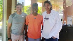 Gareca visita a Pedro Aquino en México