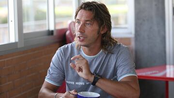 13/07/06 PRETEMPORADA CELTA DE VIGO MOSTOVOI ENTREVISTA