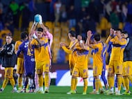 Romilo Zanre, Juan Brunetta, Diego Sanchez, Diego Lainez, Edgar Lopez of Tigres during the 2nd round match between Tigres UANL and Pumas UNAM as part of the Liga BBVA MX, Torneo Clausura 2026 at Universitario Stadium, on January 14, 2026 in Monterrey, Nuevo Leon, Mexico.