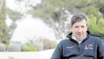 <b>Alejandro</b> "Obediente, observador, todo un ganador absoluto"