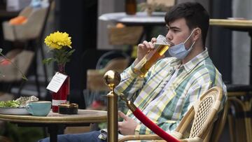 Confinamiento total en Gales