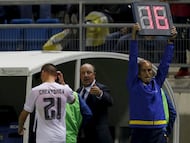 La alineación indebida Cherysev en Cádiz. El ruso vio la temporada anterior la amarilla que le acarreaba suspensión por acumulación en la semifinal que jugó con el Villarreal ante el Barça. Su siguiente partido en la competición del ko fue en Cádiz con el Madrid y Benítez le puso en el 11 inicial. El Madrid ganó 1-3 pero el Cádiz alegó alineación indebida y el Madrid fue expulsado de la Copa ese año.