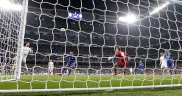 Cristiano Ronaldo marca el 2-2.