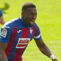 Seis fichajes y falta el más importante