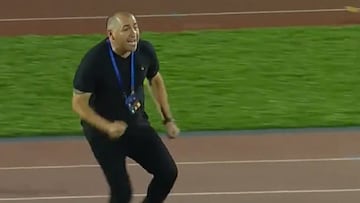 Palestino anotó el 2-1 y su DT hizo esto: pocas veces se ve una escena así