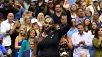 Sereva Williams pasa a octavos tras derrotar a su hermana Venus en el US Open. 