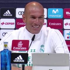 Zidane desató las risas de la prensa admitiendo que tiene 'flor'
