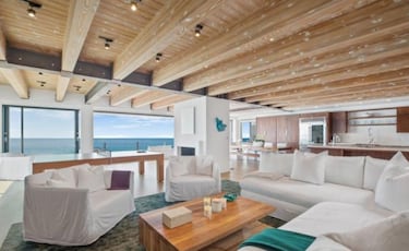 Matthew Perry pone a la venta su lujosa casa en Malib por 13 millones