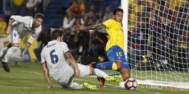 El Madrid golea, pero todavía flaquea en la retaguardia
