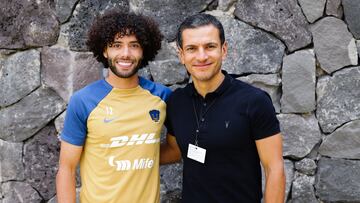 César Huerta y Jaime Lozano. Fuente: Pumas.