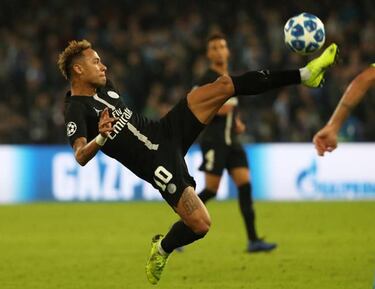 Neymar's PSG bonus includes €375,000 for applauding fans