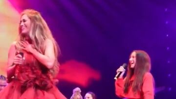 La hija de la cantante, Emme, fruto de su relaci&oacute;n con Marc Anthony, ha demostrado que tiene talento, en esta ocasi&oacute;n subi&oacute; al escenario a cantar con su madre el tema Limitless.