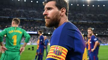 Barcelona&#039;s Argentinian forward Lionel Messi looks on after being defeated by Real Madrid at the end of the second leg of the Spanish Supercup football match Real Madrid vs FC Barcelona at the Santiago Bernabeu stadium in Madrid, on August 16, 2017. 