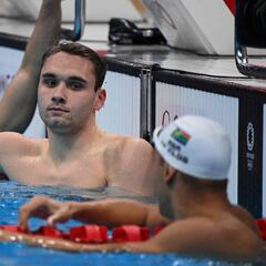 Milak: la historia de un oro sin récord por unos pantalones