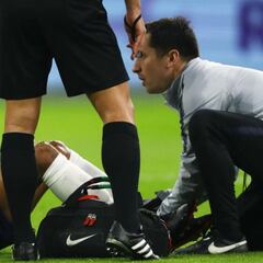 Ankle injury rules Gomez out of England squad to host Italy