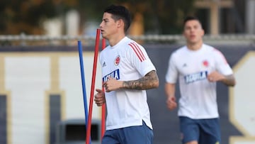 James Rodríguez entrenó con normalidad con la Selección Colombia.
