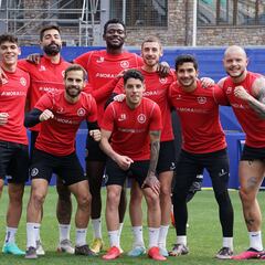 Andorra y Huesca persiguen su sueño del playoff de ascenso