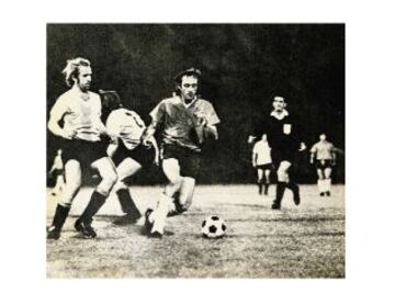 Alberto Fouilloux fue una de las buenas figuras en el 5-0 de Chile sobre Uruguay en 1971.