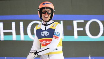 Stefan Kraft vence en la Copa del Mundo de saltos celebrada en Lillehammer.