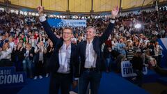 El presidente del Partido Popular, Alberto Núñez Feijóo (i) y el candidato del Partido Popular de Galicia (PPdeG) a la Presidencia de la Xunta, Alfonso Rueda (d), durante un acto de campaña del PP, en la Plaza de Toros, a 3 de febrero de 2024, en Pontevedra, Galicia (España). El Partido Popular ha celebrado este mitin de cara a las próximas elecciones gallegas del 18 de febrero.
03 FEBRERO 2024;MITIN;CAMPAÑA;ELECCIONES GALLEGAS;18F;PARTIDO POPULAR;MAYORÍA;VOTOS;
Beatriz Ciscar / Europa Press
03/02/2024