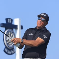 La historia espera a Mickelson