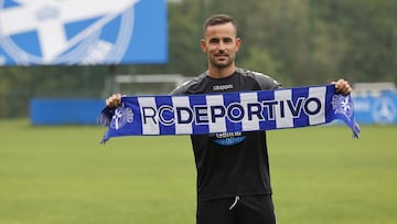 Deportivo de La Coru&ntilde;a.  Presentaci&oacute;n de Juan Carlos Menudo, Antonio Couceiro