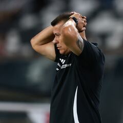 La escena que demuestra que el ciclo de Jorge Almirón en Colo Colo llegó a su fin