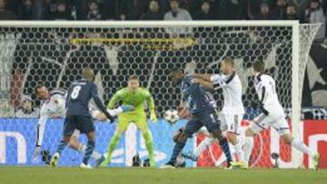 Porto consiguió un empate en polémico duelo ante el Basilea