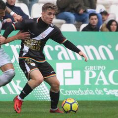 Joni Montiel volverá a salir cedido con destino al Fabril