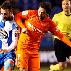 Adrián resucita al Deportivo y pone la puntilla al Málaga