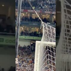 Video: Momento exacto de Nahuel Guzmán utilizando el rayo laser en el Clásico Regio