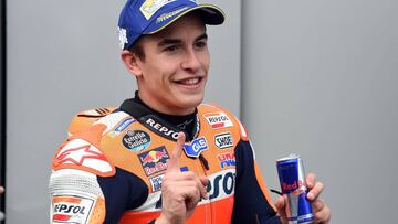 Marc Márquez tras conseguir la pole.