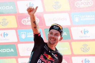 Roglic, vencedor de la etapa.