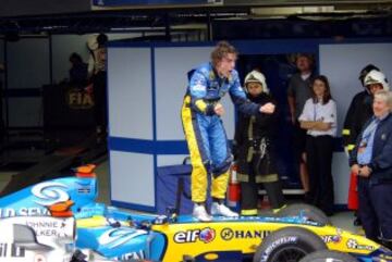 El 25 de septiembre de 2005, Fernando Alonso conquistó el primer Mundial de su carrera tras quedar tercero en el Gran Premio de Brasil.