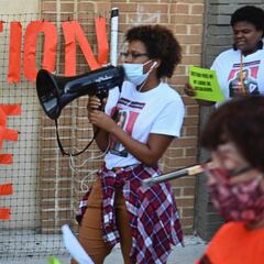 $300 weekly unemployment benefits: when do they start?